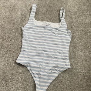 Aritzia Babaton bodysuit